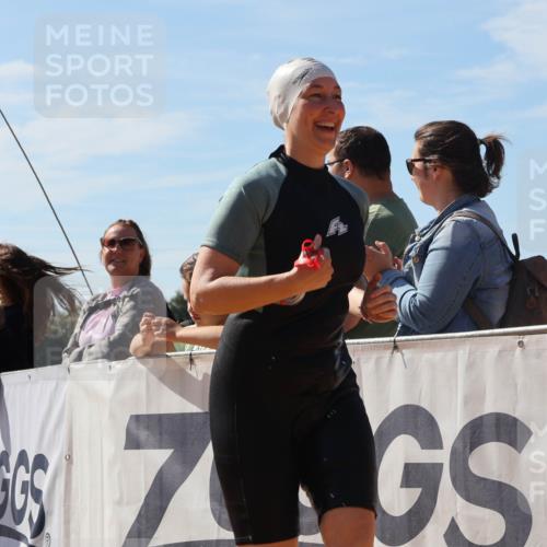 07.09.2025 - 19. Norderstedt Triathlon Luisa Fischer http://msf.ph/oto/8758201 07.09.2025 11:49:22 Schwimmen 217, 290, 709, 725 meine-sportfotos.de