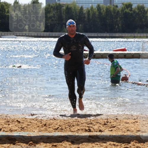 07.09.2025 - 19. Norderstedt Triathlon Luisa Fischer http://msf.ph/oto/8758207 07.09.2025 13:36:03 Schwimmen 364, 382, 1462 meine-sportfotos.de