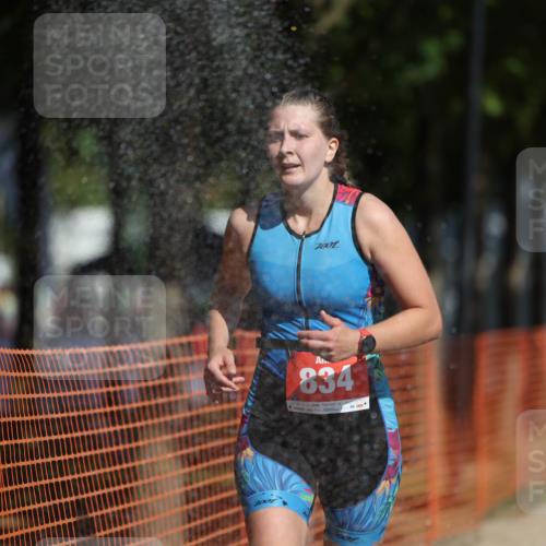 07.09.2025 - 19. Norderstedt Triathlon Michael Strokosch http://msf.ph/oto/8758210 07.09.2025 12:05:19 Laufen 833, 834, 1333 meine-sportfotos.de