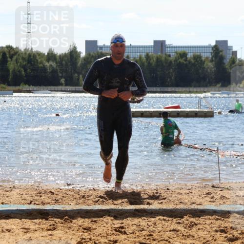 07.09.2025 - 19. Norderstedt Triathlon Luisa Fischer http://msf.ph/oto/8758236 07.09.2025 13:36:05 Schwimmen 364, 382, 1462 meine-sportfotos.de