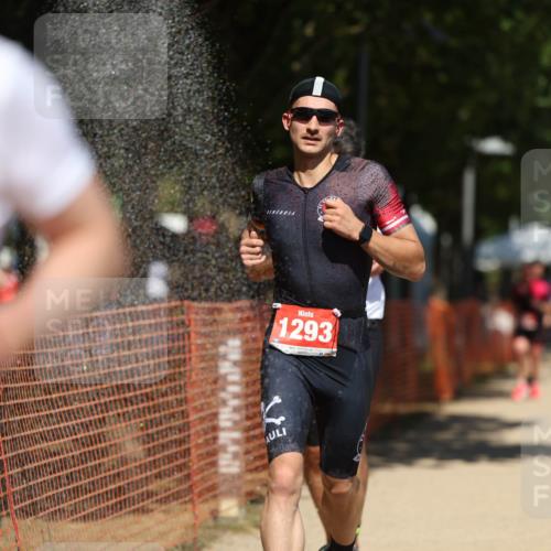07.09.2025 - 19. Norderstedt Triathlon Michael Strokosch http://msf.ph/oto/8758237 07.09.2025 13:13:50 Laufen 139, 780, 827, 1235, 1277, 1293, 1398 meine-sportfotos.de