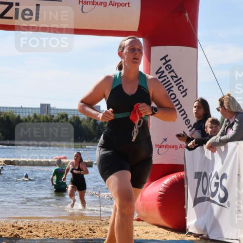 07.09.2025 - 19. Norderstedt Triathlon Luisa Fischer http://msf.ph/oto/8758256 07.09.2025 11:49:38 Schwimmen 248, 1268 meine-sportfotos.de