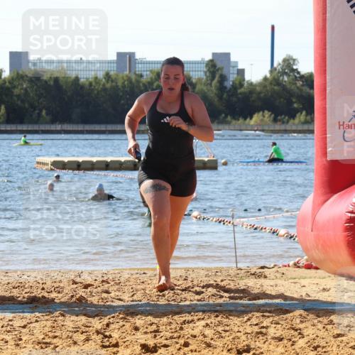 07.09.2025 - 19. Norderstedt Triathlon Luisa Fischer http://msf.ph/oto/8758316 07.09.2025 11:49:42 Schwimmen 248, 1268 meine-sportfotos.de
