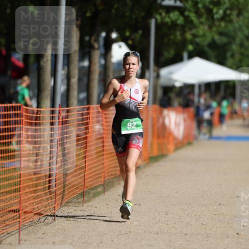 07.09.2025 - 19. Norderstedt Triathlon Michael Strokosch http://msf.ph/oto/8758319 07.09.2025 11:03:56 Laufen 92 meine-sportfotos.de