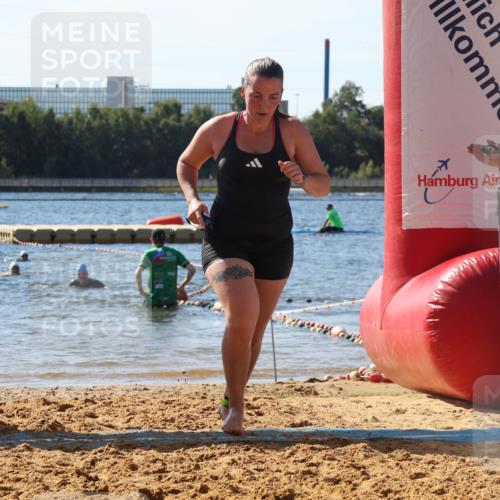 07.09.2025 - 19. Norderstedt Triathlon Luisa Fischer http://msf.ph/oto/8758324 07.09.2025 11:49:43 Schwimmen 248, 1268 meine-sportfotos.de