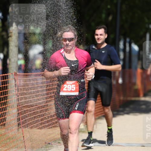 07.09.2025 - 19. Norderstedt Triathlon Michael Strokosch http://msf.ph/oto/8758343 07.09.2025 13:14:00 Laufen 171, 177, 295, 1376 meine-sportfotos.de