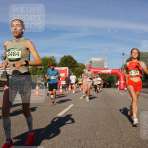07.09.2025 - BARMER Alsterlauf Yannick Fuchs http://msf.ph/oto/8758344 07.09.2025 09:39:06 Laufen 4484 meine-sportfotos.de