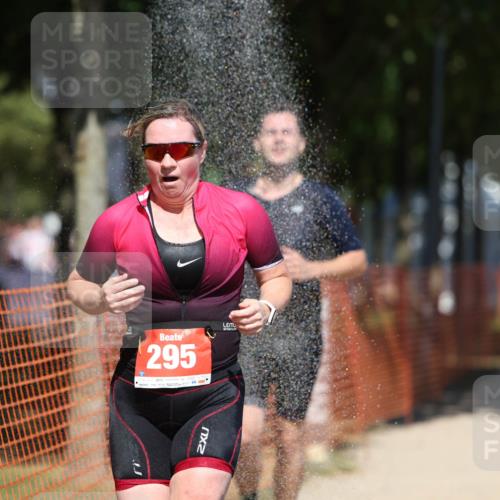 07.09.2025 - 19. Norderstedt Triathlon Michael Strokosch http://msf.ph/oto/8758378 07.09.2025 13:14:00 Laufen 171, 177, 295, 1376 meine-sportfotos.de