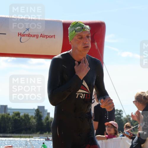 07.09.2025 - 19. Norderstedt Triathlon Luisa Fischer http://msf.ph/oto/8758414 07.09.2025 13:37:14 Schwimmen 374, 900, 1022 meine-sportfotos.de