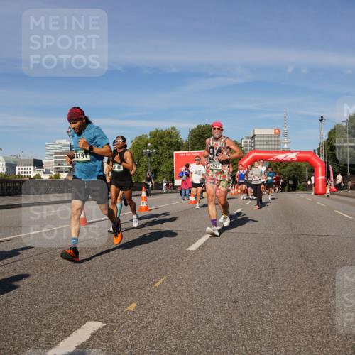 07.09.2025 - BARMER Alsterlauf Yannick Fuchs http://msf.ph/oto/8758433 07.09.2025 09:39:07 Laufen 8191, 3146, 94, 4927 meine-sportfotos.de