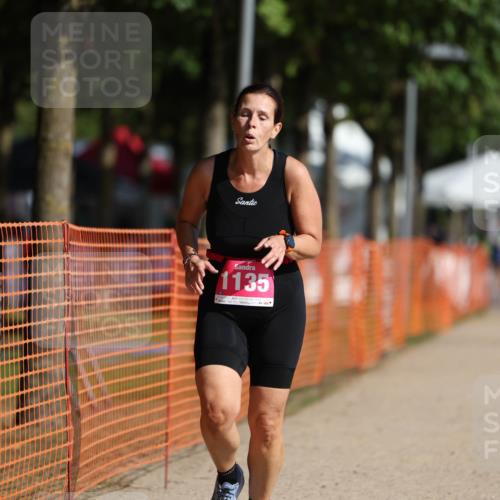 07.09.2025 - 19. Norderstedt Triathlon Michael Strokosch http://msf.ph/oto/8758449 07.09.2025 10:43:58 Laufen 109, 118, 680, 1135 meine-sportfotos.de