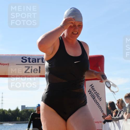 07.09.2025 - 19. Norderstedt Triathlon Luisa Fischer http://msf.ph/oto/8758455 07.09.2025 11:50:08 Schwimmen 757, 762, 828 meine-sportfotos.de