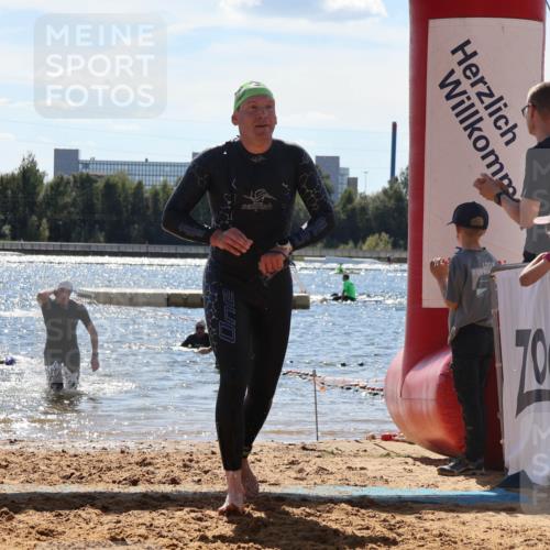 07.09.2025 - 19. Norderstedt Triathlon Luisa Fischer http://msf.ph/oto/8758506 07.09.2025 13:37:49 Schwimmen 361, 911, 1456 meine-sportfotos.de