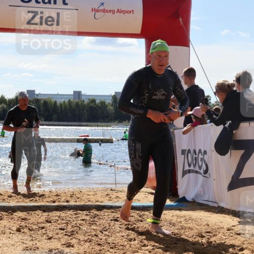 07.09.2025 - 19. Norderstedt Triathlon Luisa Fischer http://msf.ph/oto/8758520 07.09.2025 13:37:50 Schwimmen 361, 911, 1026, 1456 meine-sportfotos.de