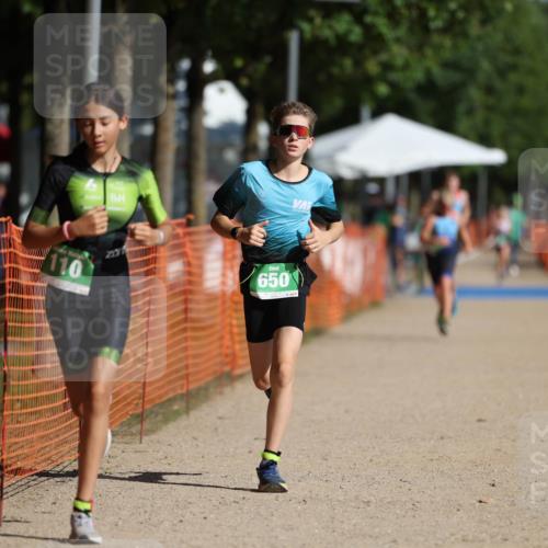 07.09.2025 - 19. Norderstedt Triathlon Michael Strokosch http://msf.ph/oto/8758545 07.09.2025 11:04:33 Laufen 110, 650 meine-sportfotos.de