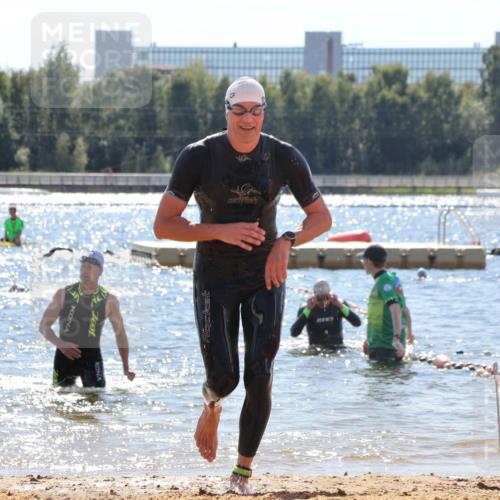 07.09.2025 - 19. Norderstedt Triathlon Luisa Fischer http://msf.ph/oto/8758547 07.09.2025 13:37:54 Schwimmen 361, 911, 1026, 1456, 1466 meine-sportfotos.de