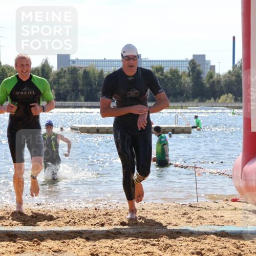07.09.2025 - 19. Norderstedt Triathlon Luisa Fischer http://msf.ph/oto/8758563 07.09.2025 13:37:55 Schwimmen 361, 911, 1026, 1456, 1466 meine-sportfotos.de