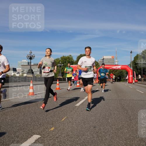 07.09.2025 - BARMER Alsterlauf Yannick Fuchs http://msf.ph/oto/8758575 07.09.2025 09:39:10 Laufen 6011, 5123, 58, 2792, 616 meine-sportfotos.de
