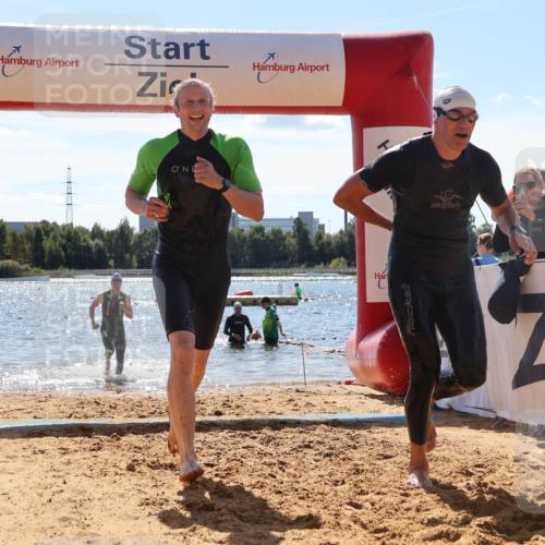 07.09.2025 - 19. Norderstedt Triathlon Luisa Fischer http://msf.ph/oto/8758583 07.09.2025 13:37:57 Schwimmen 361, 373, 911, 1026, 1466 meine-sportfotos.de