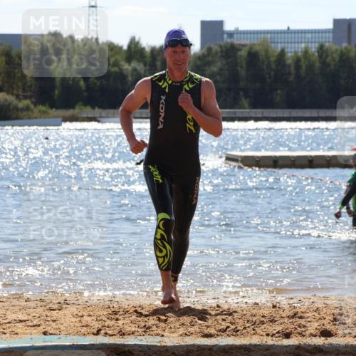 07.09.2025 - 19. Norderstedt Triathlon Luisa Fischer http://msf.ph/oto/8758599 07.09.2025 13:38:00 Schwimmen 361, 373, 911, 1026, 1466 meine-sportfotos.de