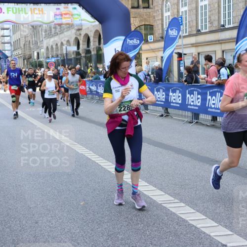 07.09.2025 - BARMER Alsterlauf Strokosch-Dieckow http://msf.ph/oto/8758609 07.09.2025 10:13:28 Ziel 2235, 2387, 2875, 2876, 2892, 3031, 3085, 3086, 3181, 3332, 3333, 3334, 3373, 3379, 3424, 3425, 3564, 3644, 3833, 4181, 4548, 4690, 4716, 4718, 4761, 4958, 5054, 5059, 5414, 5447, 5502, 5709, 5743, 6317, 6318, 6329, 6331, 8417 meine-sportfotos.de