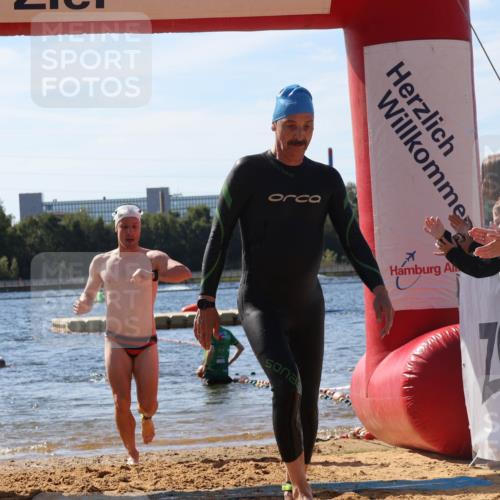 07.09.2025 - 19. Norderstedt Triathlon Luisa Fischer http://msf.ph/oto/8758632 07.09.2025 11:50:11 Schwimmen 757, 762, 828 meine-sportfotos.de