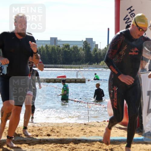 07.09.2025 - 19. Norderstedt Triathlon Luisa Fischer http://msf.ph/oto/8758678 07.09.2025 13:39:01 Schwimmen 977, 983, 987, 1459 meine-sportfotos.de