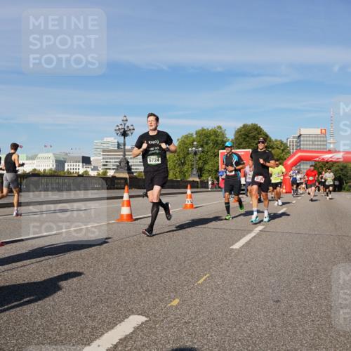 07.09.2025 - BARMER Alsterlauf Yannick Fuchs http://msf.ph/oto/8758696 07.09.2025 09:39:12 Laufen 5724, 4131 meine-sportfotos.de