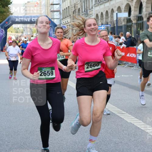 07.09.2025 - BARMER Alsterlauf Strokosch-Dieckow http://msf.ph/oto/8758700 07.09.2025 10:13:24 Ziel 2235, 2387, 2875, 2876, 2892, 3031, 3085, 3086, 3121, 3181, 3332, 3333, 3334, 3373, 3379, 3424, 3425, 3511, 3564, 3644, 3833, 3879, 4181, 4548, 4659, 4690, 4716, 4718, 4761, 4881, 4958, 5054, 5059, 5414, 5502, 5709, 5743, 6317, 6318, 8417 meine-sportfotos.de