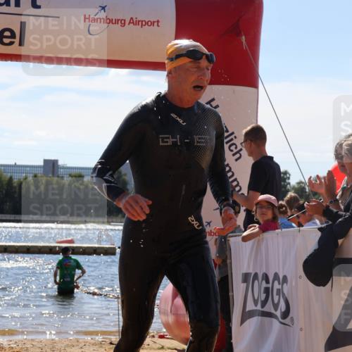 07.09.2025 - 19. Norderstedt Triathlon Luisa Fischer http://msf.ph/oto/8758715 07.09.2025 13:39:06 Schwimmen 977, 983, 987, 1459 meine-sportfotos.de