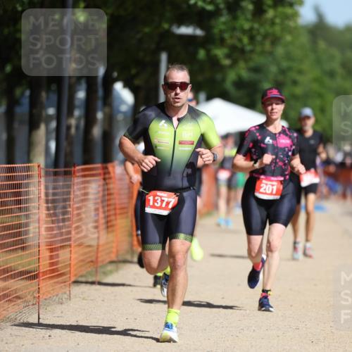 07.09.2025 - 19. Norderstedt Triathlon Michael Strokosch http://msf.ph/oto/8758726 07.09.2025 12:05:45 Laufen 201, 237, 815, 1225, 1377 meine-sportfotos.de