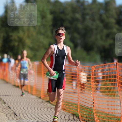 07.09.2025 - 19. Norderstedt Triathlon Michael Strokosch http://msf.ph/oto/8758731 07.09.2025 10:44:08 Laufen 96, 109, 134 meine-sportfotos.de