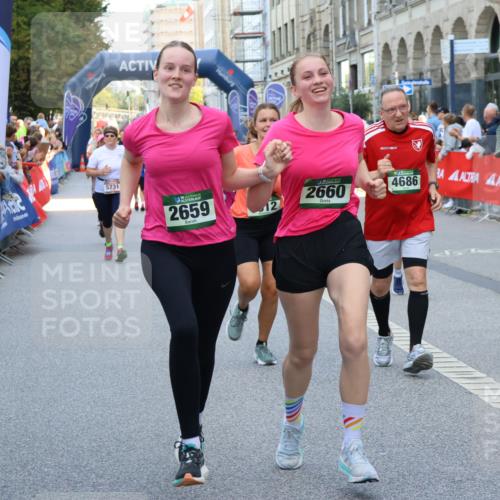 07.09.2025 - BARMER Alsterlauf Strokosch-Dieckow http://msf.ph/oto/8758783 07.09.2025 10:13:23 Ziel 2387, 2875, 2876, 2892, 3031, 3085, 3086, 3121, 3181, 3332, 3333, 3334, 3373, 3379, 3424, 3425, 3511, 3564, 3644, 3833, 3879, 4181, 4548, 4659, 4690, 4716, 4718, 4761, 4881, 4958, 5054, 5059, 5414, 5502, 5743, 6158, 6317, 6318, 8417 meine-sportfotos.de