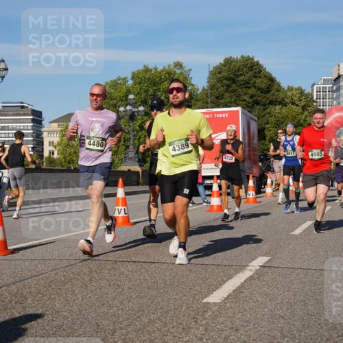 07.09.2025 - BARMER Alsterlauf Yannick Fuchs http://msf.ph/oto/8758787 07.09.2025 09:39:15 Laufen 4480, 4389, 8011, 4985, 4732, 8316, 3916, 5451 meine-sportfotos.de