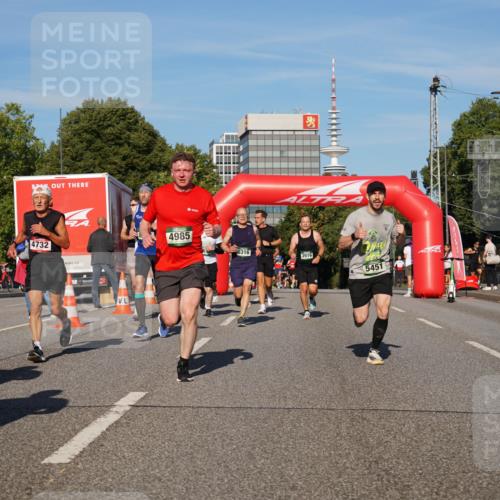 07.09.2025 - BARMER Alsterlauf Yannick Fuchs http://msf.ph/oto/8758806 07.09.2025 09:39:15 Laufen 4732, 4985, 8316, 3916, 5451 meine-sportfotos.de