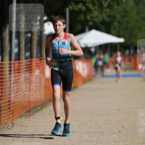 07.09.2025 - 19. Norderstedt Triathlon Michael Strokosch http://msf.ph/oto/8758860 07.09.2025 11:04:43 Laufen 100, 641 meine-sportfotos.de