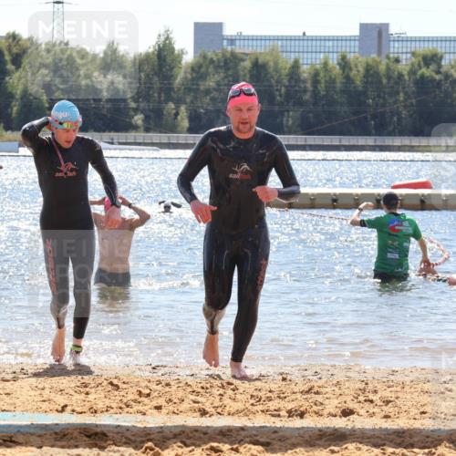 07.09.2025 - 19. Norderstedt Triathlon Luisa Fischer http://msf.ph/oto/8758862 07.09.2025 13:41:18 Schwimmen 363, 970 meine-sportfotos.de