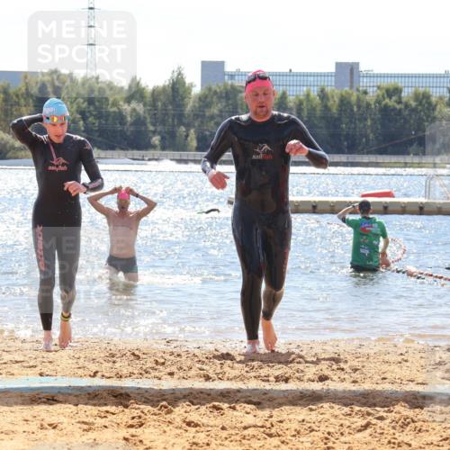 07.09.2025 - 19. Norderstedt Triathlon Luisa Fischer http://msf.ph/oto/8758883 07.09.2025 13:41:19 Schwimmen 363, 970 meine-sportfotos.de