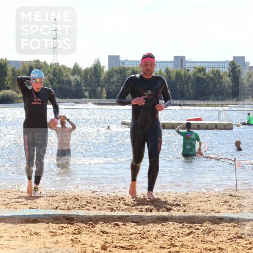 07.09.2025 - 19. Norderstedt Triathlon Luisa Fischer http://msf.ph/oto/8758888 07.09.2025 13:41:19 Schwimmen 363, 970 meine-sportfotos.de