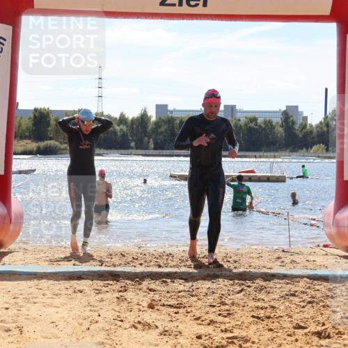 07.09.2025 - 19. Norderstedt Triathlon Luisa Fischer http://msf.ph/oto/8758896 07.09.2025 13:41:20 Schwimmen 363, 970 meine-sportfotos.de