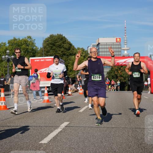 07.09.2025 - BARMER Alsterlauf Yannick Fuchs http://msf.ph/oto/8758910 07.09.2025 09:39:18 Laufen 186, 607, 3916, 8316 meine-sportfotos.de