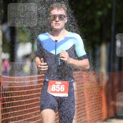 07.09.2025 - 19. Norderstedt Triathlon Michael Strokosch http://msf.ph/oto/8758953 07.09.2025 12:52:09 Laufen 218, 856, 1296 meine-sportfotos.de