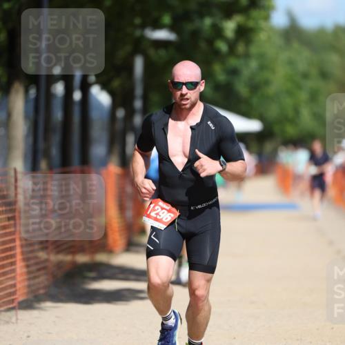 07.09.2025 - 19. Norderstedt Triathlon Michael Strokosch http://msf.ph/oto/8758999 07.09.2025 12:52:12 Laufen 218, 282, 856, 1296 meine-sportfotos.de