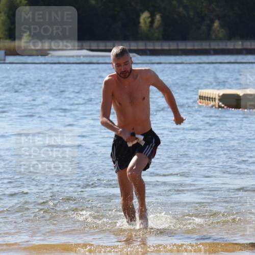 07.09.2025 - 19. Norderstedt Triathlon Luisa Fischer http://msf.ph/oto/8759033 07.09.2025 11:58:26 Schwimmen  meine-sportfotos.de