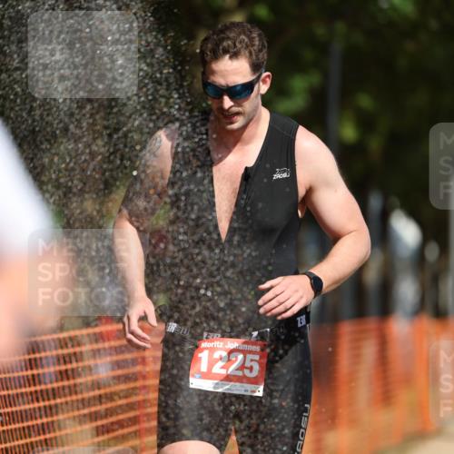 07.09.2025 - 19. Norderstedt Triathlon Michael Strokosch http://msf.ph/oto/8759049 07.09.2025 12:05:52 Laufen 201, 237, 815, 862, 1225, 1265, 1372 meine-sportfotos.de