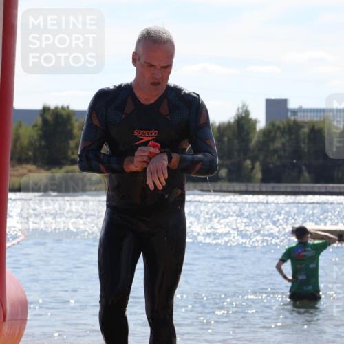 07.09.2025 - 19. Norderstedt Triathlon Luisa Fischer http://msf.ph/oto/8759057 07.09.2025 13:45:20 Schwimmen 391 meine-sportfotos.de