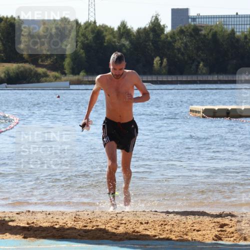 07.09.2025 - 19. Norderstedt Triathlon Luisa Fischer http://msf.ph/oto/8759068 07.09.2025 11:58:27 Schwimmen  meine-sportfotos.de