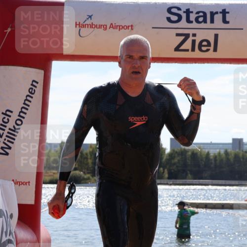 07.09.2025 - 19. Norderstedt Triathlon Luisa Fischer http://msf.ph/oto/8759085 07.09.2025 13:45:22 Schwimmen 391 meine-sportfotos.de