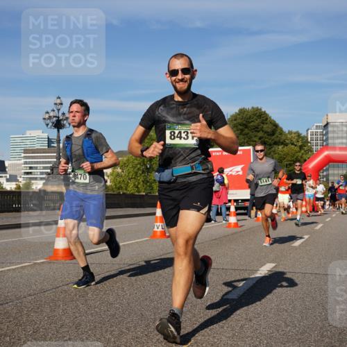 07.09.2025 - BARMER Alsterlauf Yannick Fuchs http://msf.ph/oto/8759089 07.09.2025 09:39:23 Laufen 8470, 843, 5141 meine-sportfotos.de