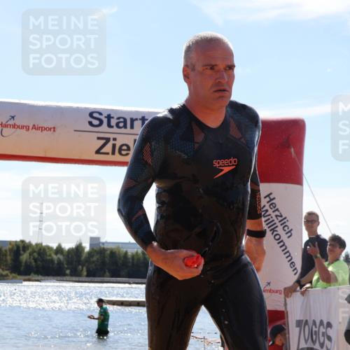 07.09.2025 - 19. Norderstedt Triathlon Luisa Fischer http://msf.ph/oto/8759111 07.09.2025 13:45:24 Schwimmen 391 meine-sportfotos.de
